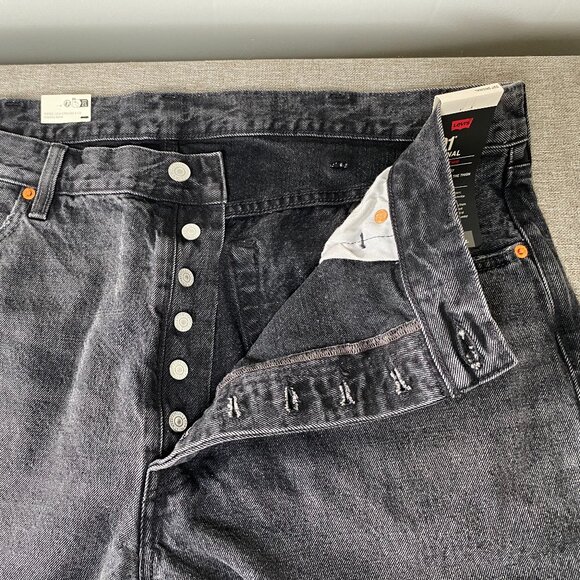 Levi's Premium 501 Selvedge Denim Jeans Men's 40 x 32 Button Fly Gray Casual NWT - Picture 5 of 16